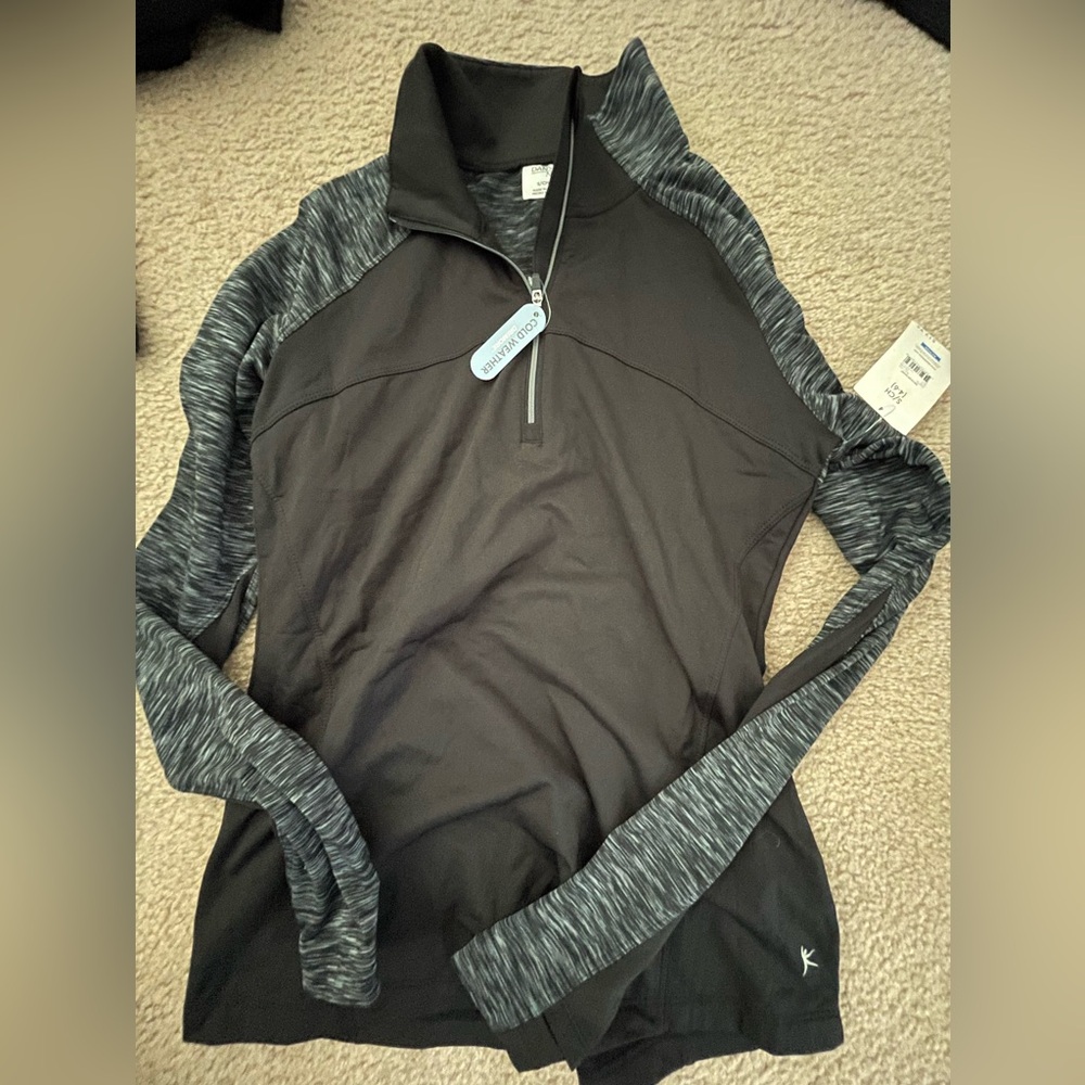 Danskin Now quarter zip cold gear S NWT